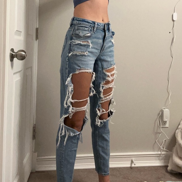 Ripped Mom jeans - Picture 7 of 8